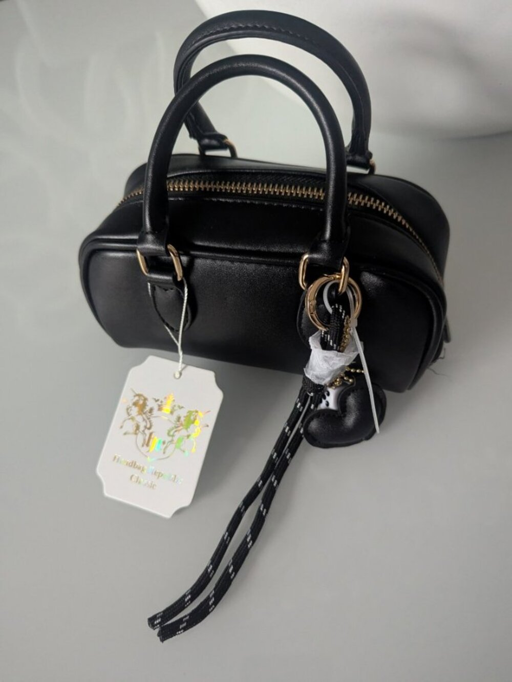 🖤 HR Handbag Republic Classic Mini Black Satchel Purse – New with-Tags